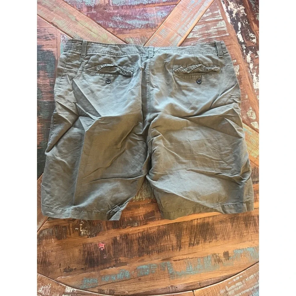Mens‎ Banana Republic Army Green Casual Shorts Size 36